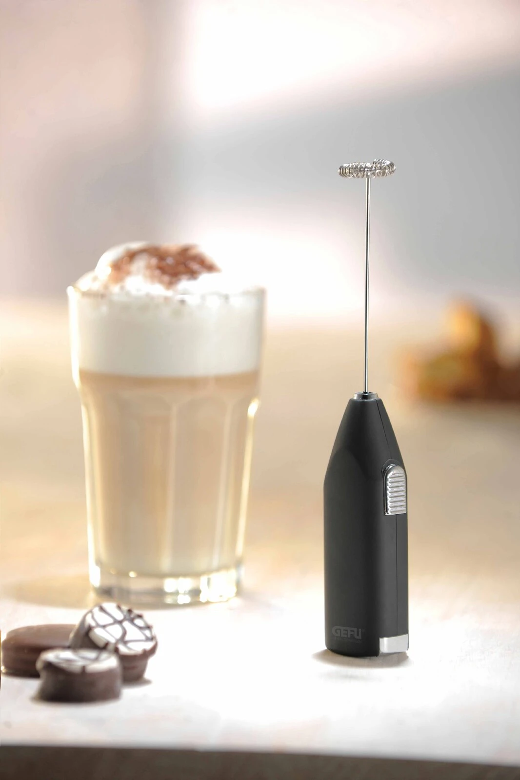 Gefu Battery Operated Milk Frother 200x360x260mm 4 Gefu Battery Operated Milk Frother 200x360x260mm - Image 2